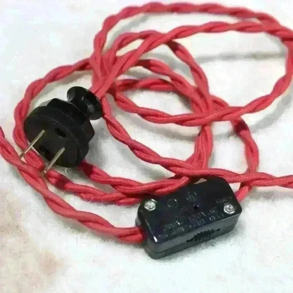 REYKJAVIK TRADING CO Decorative Tabletop Desk Lamp Light Retro Cord Plug - Picture 4 of 9